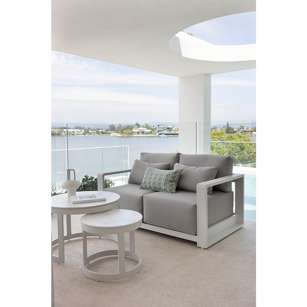 Whitehaven 2+1+1 Seater Outdoor Aluminium Lounge with Hugo Round Coffee Table Set