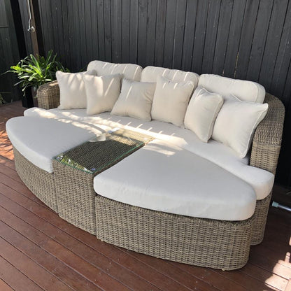 Noosa Outdoor Modular 4 Piece Daybed in Half Round Wicker