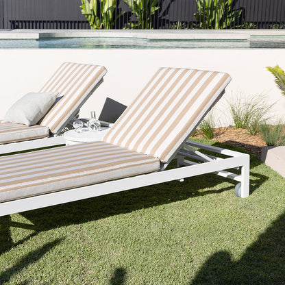 Kansas Outdoor Aluminium Sun Lounge on Wheels with Sunbrella cushion